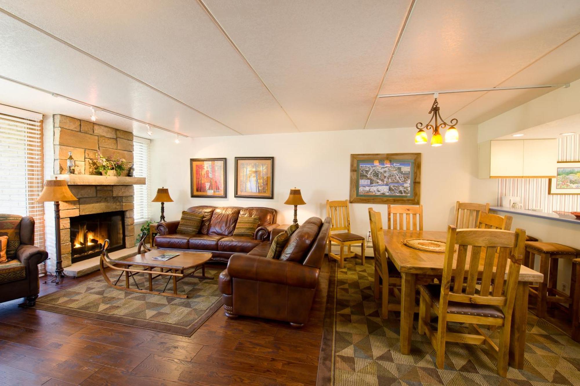 Vail'S Mountain Haus At The Covered Bridge Villa Room photo